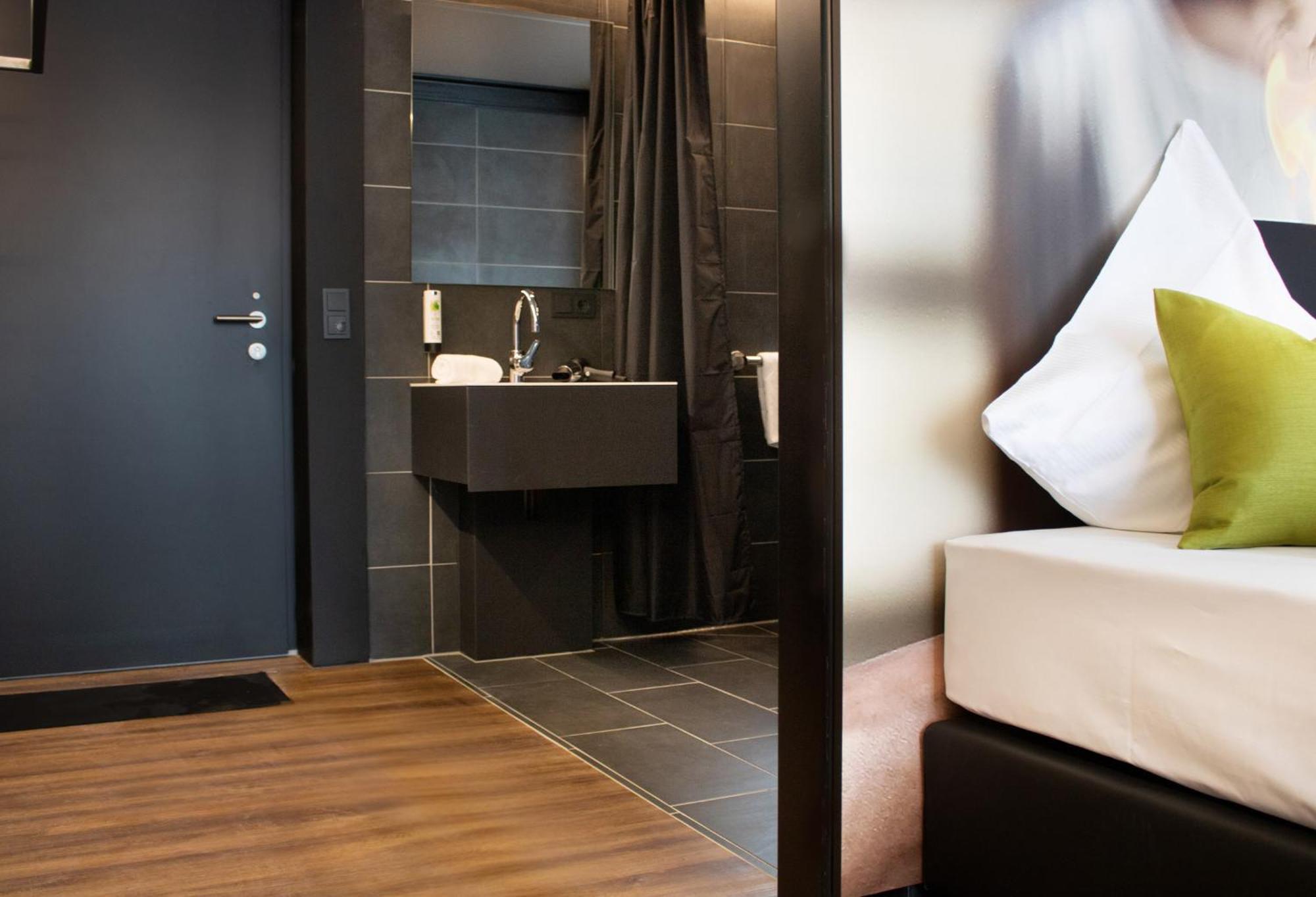 Saw Hotel By Wmm Hotels ซัลซเวเดล ภายนอก รูปภาพ